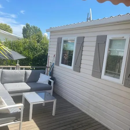 Magic Mobile Montourey, 3 Chambres, 2 Salles De Bain, Piscine Disponible Sur Place * Fréjus